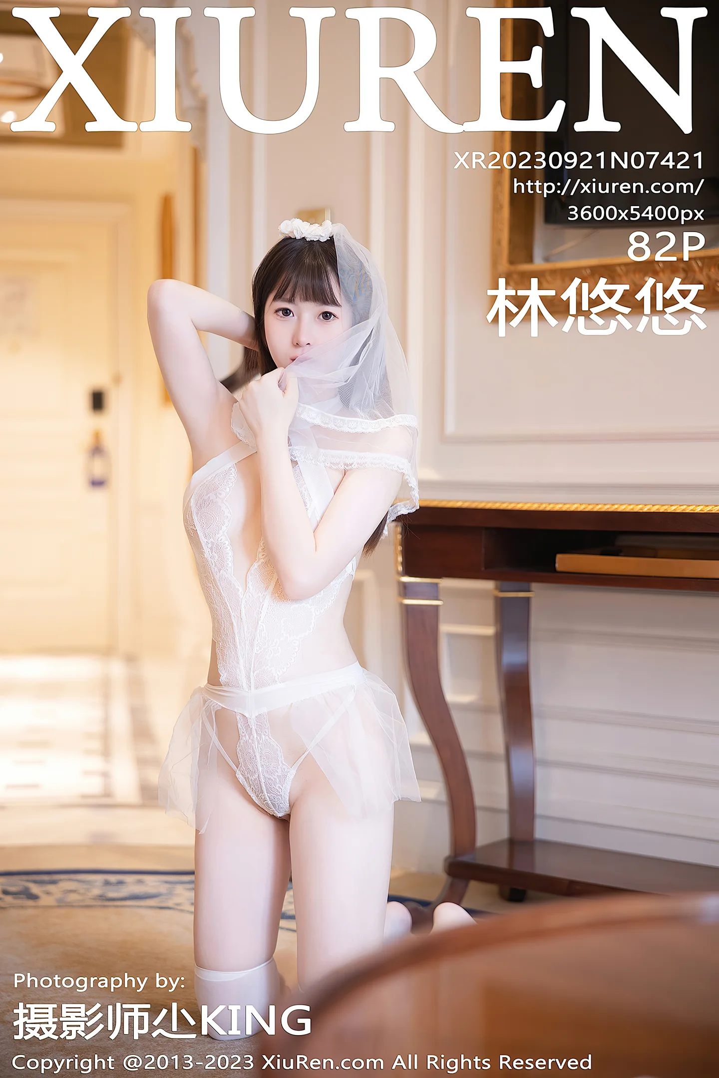 [XiuRen秀人网]VOL.7421 模特林悠悠性感白色情趣婚纱服饰配白丝袜秀曼妙身姿诱惑写真82P-秀人网官方网站